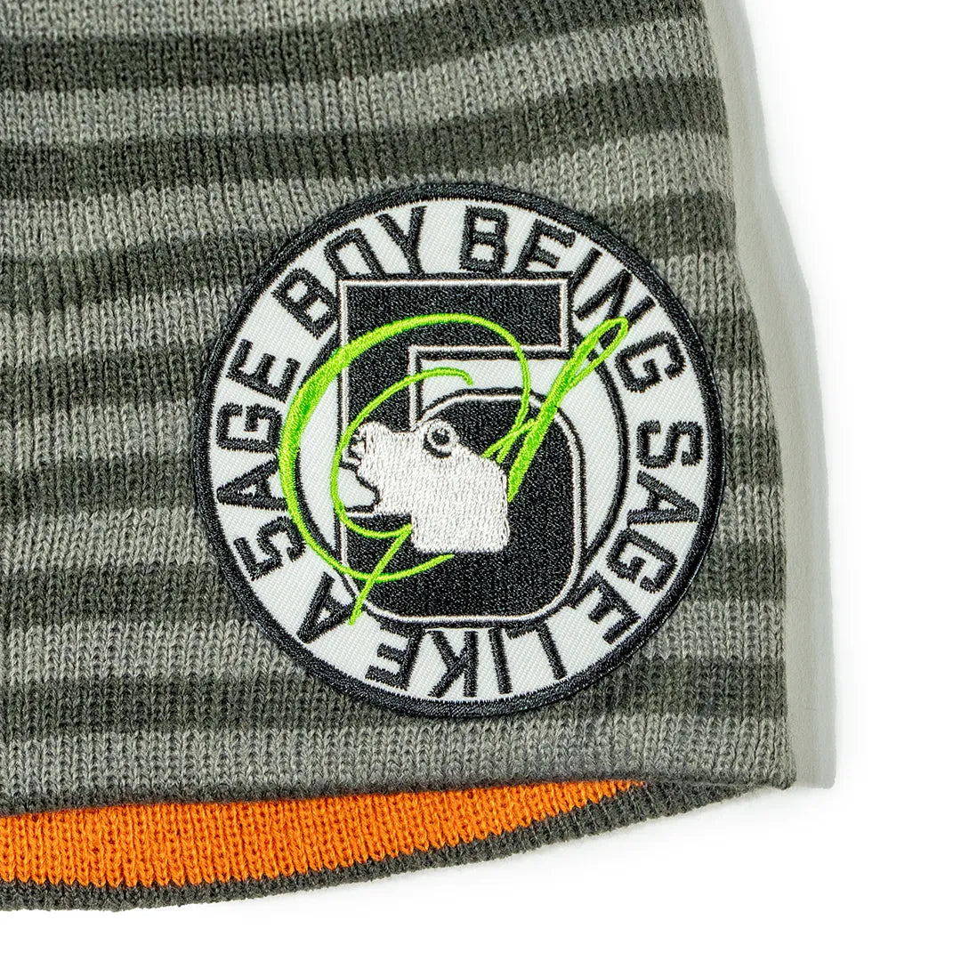 5age patch border beanie