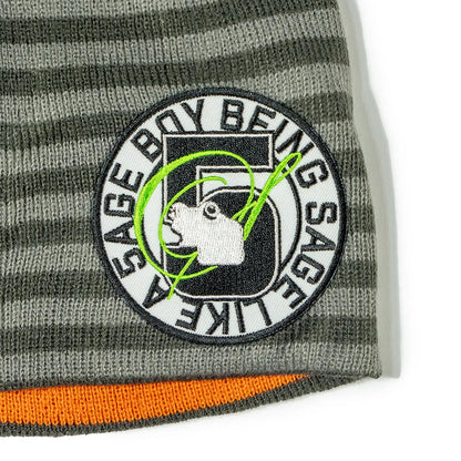 5age patch border beanie