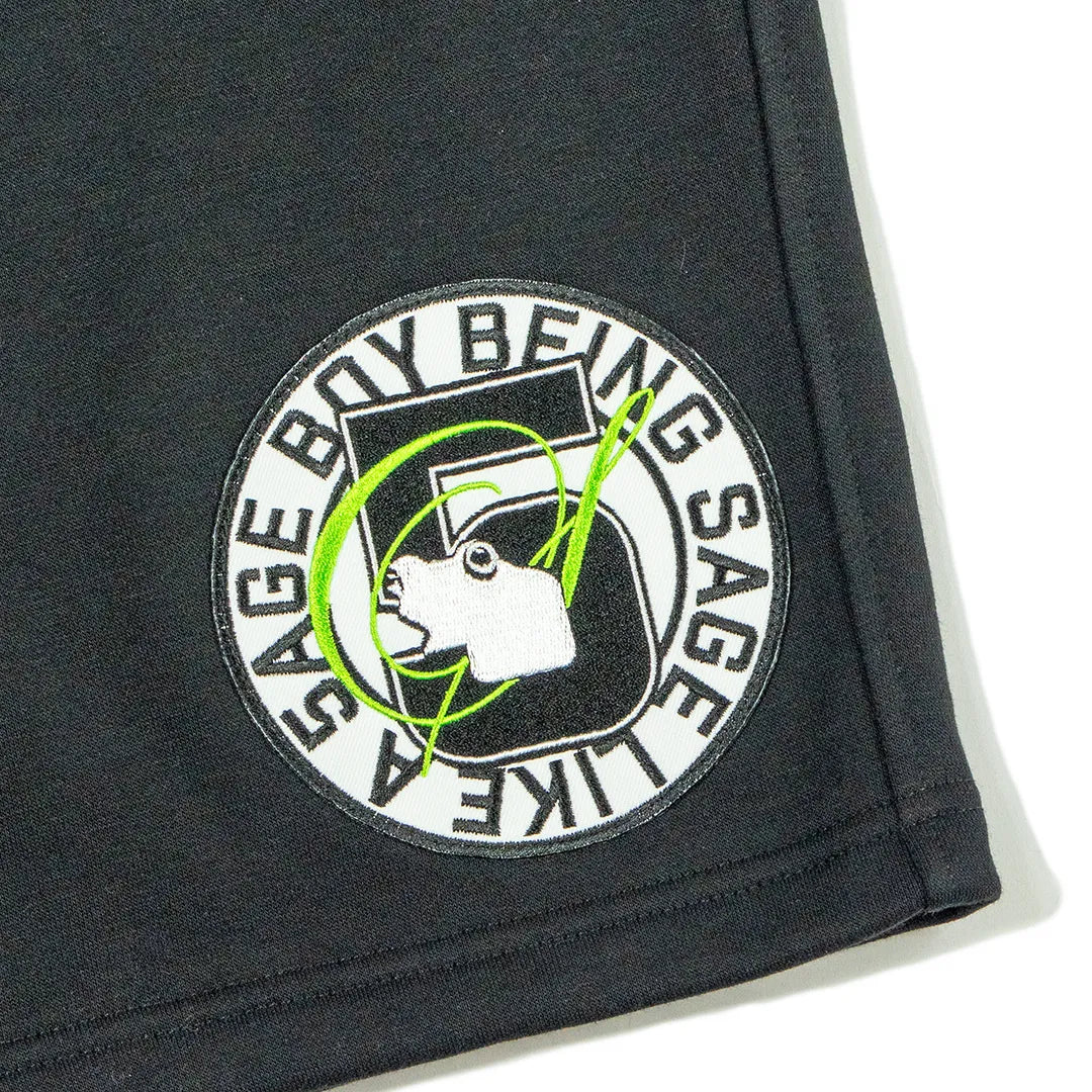 5age patch sweat shorts